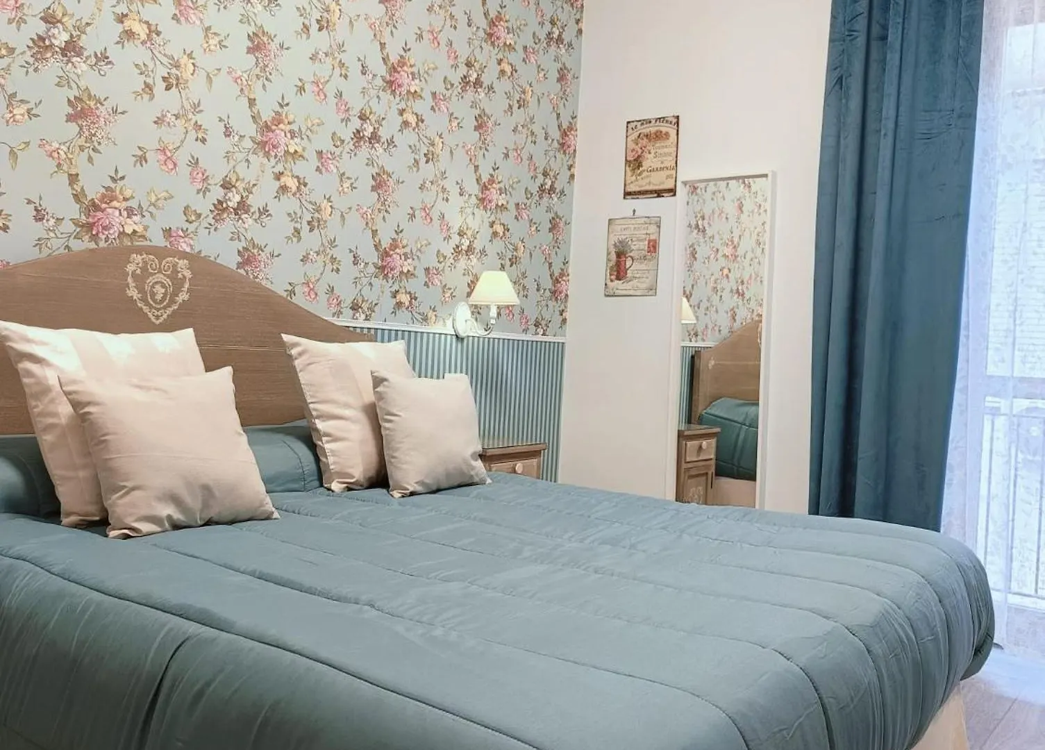 Airport Air Terminal 21 Apartment Naples