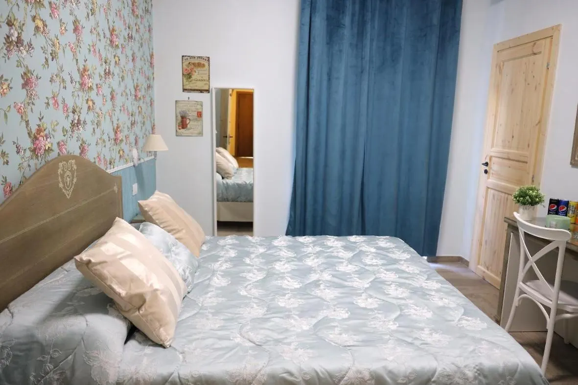 Airport Air Terminal 21 Apartment Naples 0*,