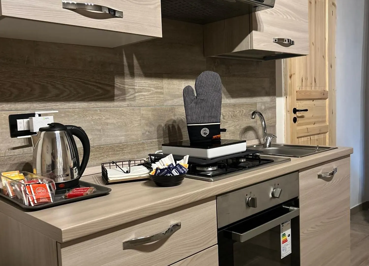 Airport Air Terminal 21 Apartment Naples